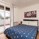 Cozy Apartment In Dubrovnik With House Sea View